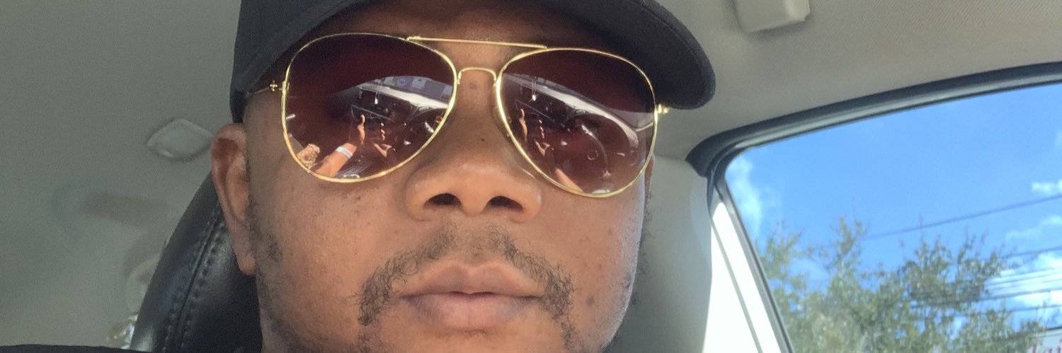 Papichullaa's profile banner image