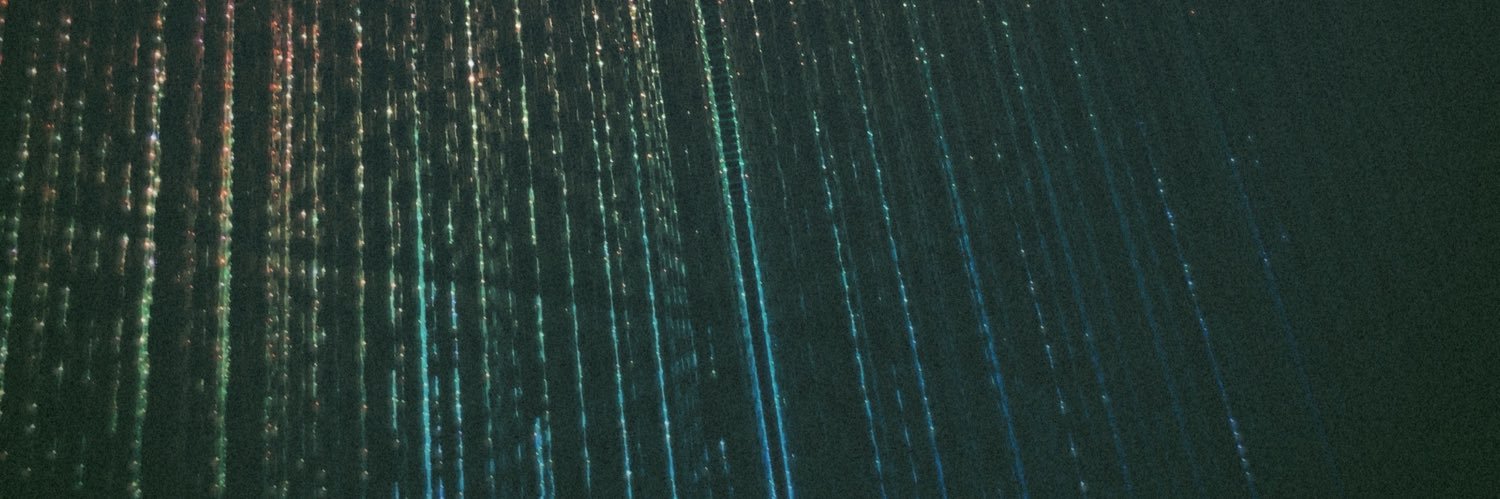 裡 banner