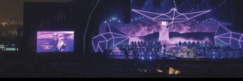 on00s's profile banner image