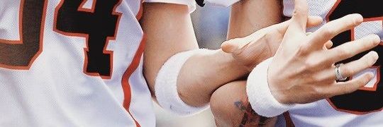tothemoonandbaek's banner