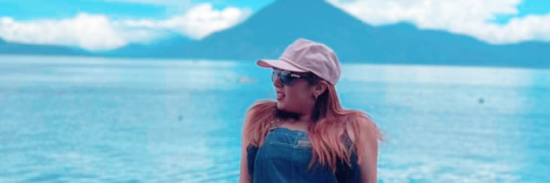 MariaPelaez_'s profile banner image