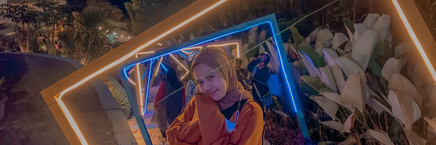 ulfarahhh's profile banner image