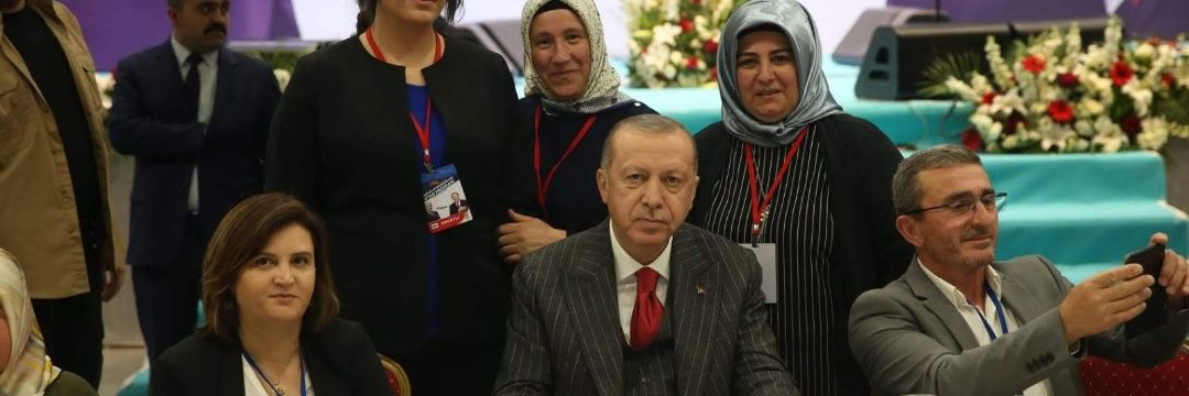 81Muzeyyen's profile banner image