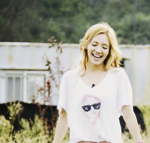 Gold_Hyoyeon's profile banner image