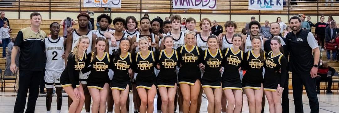 Russellville Basketball banner