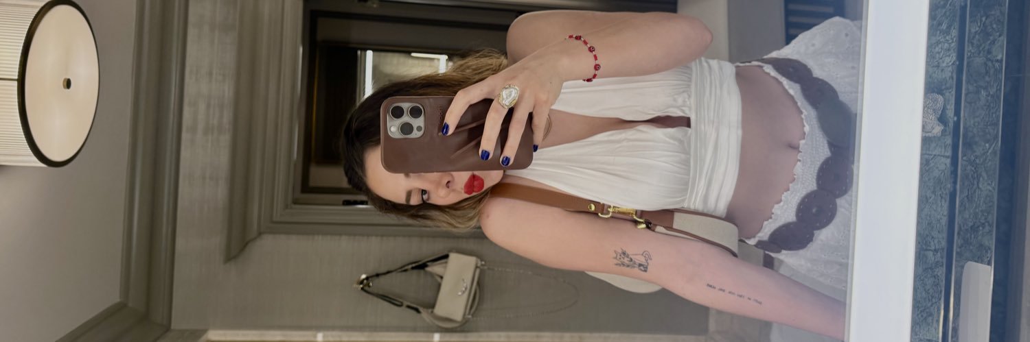 andreamuñoz ☻ banner