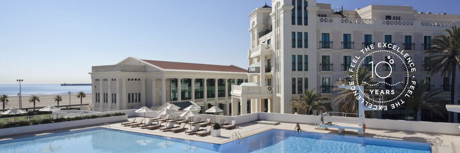 Hotel Las Arenas banner