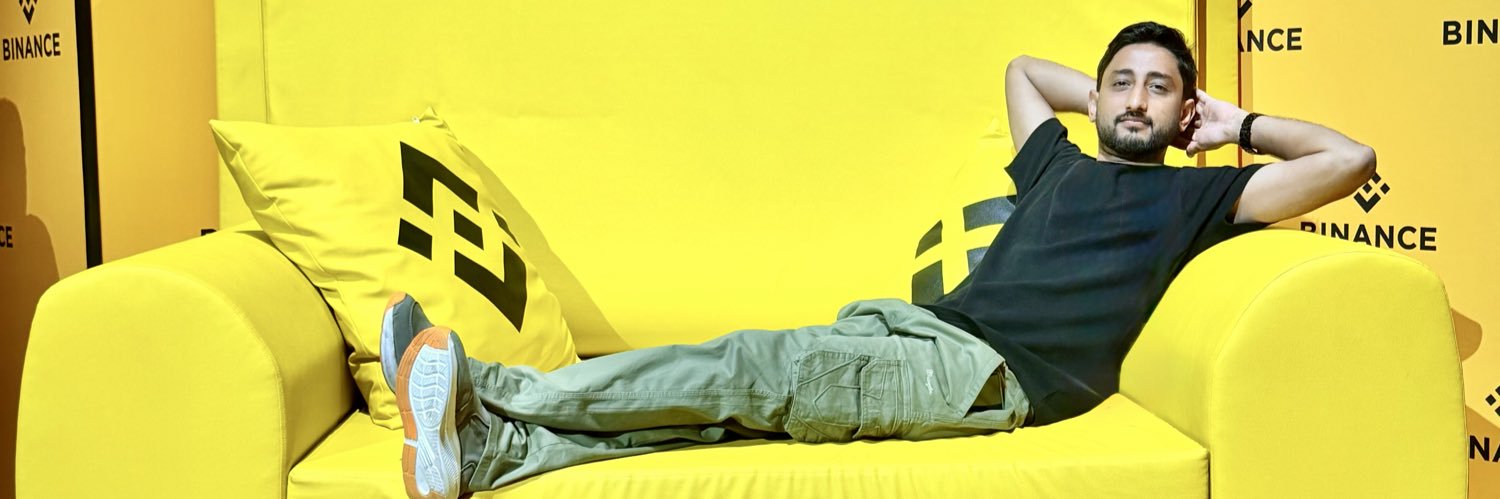 themrhow's profile banner image