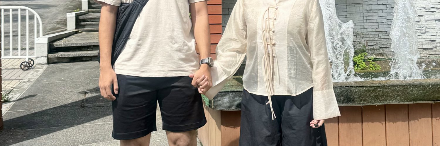 yourmims's profile banner image