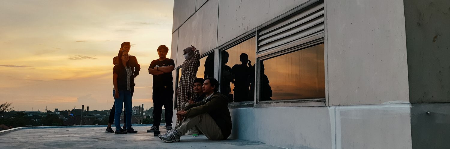 Desi AdindaWati banner