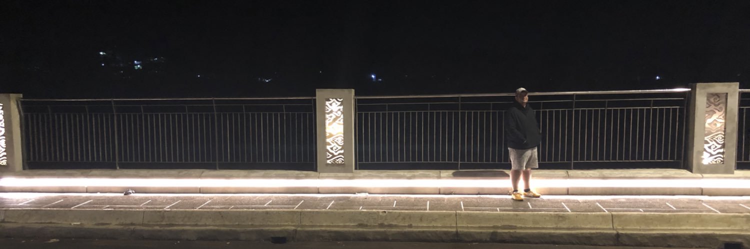 teuku rendy a banner