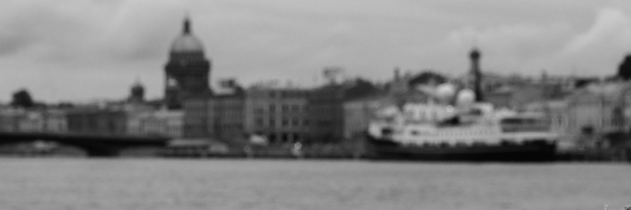 MadRonin's profile banner image