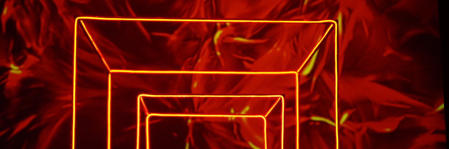 ET31471's profile banner image