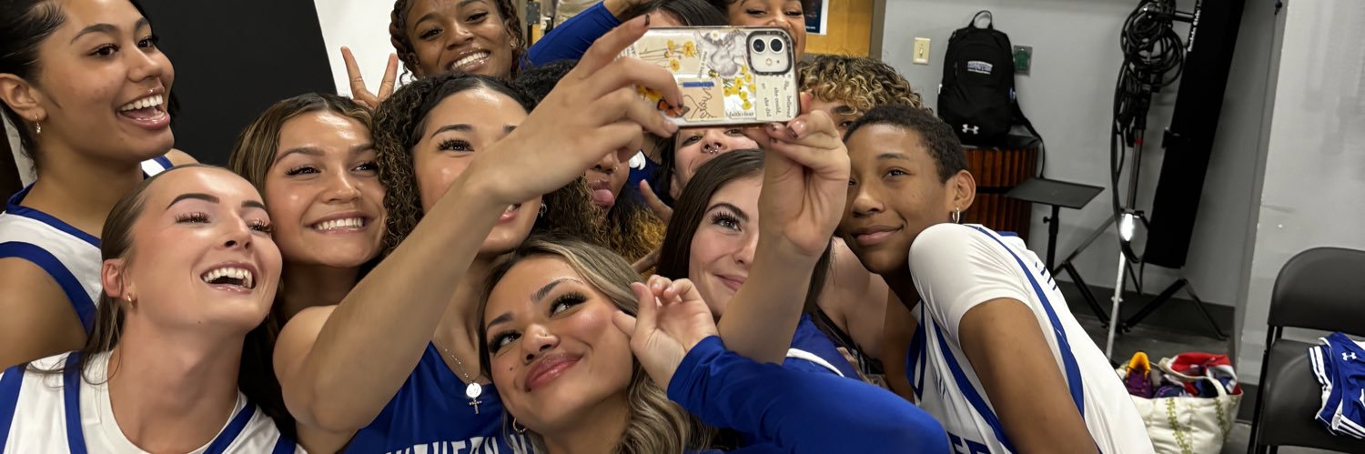 __BrooklynMarie's profile banner image