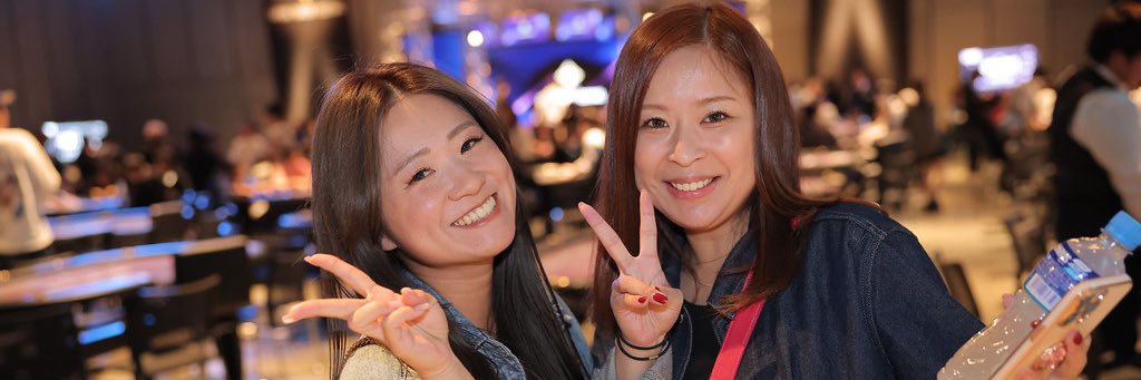 TOMOMI Y banner
