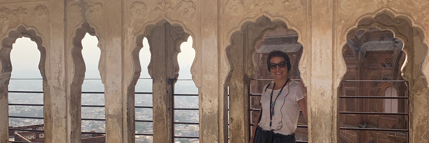 Prof Cath Mummery banner