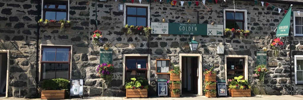 Golden Fleece Inn banner