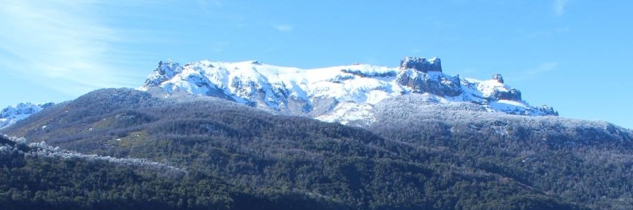tomastuena's profile banner image