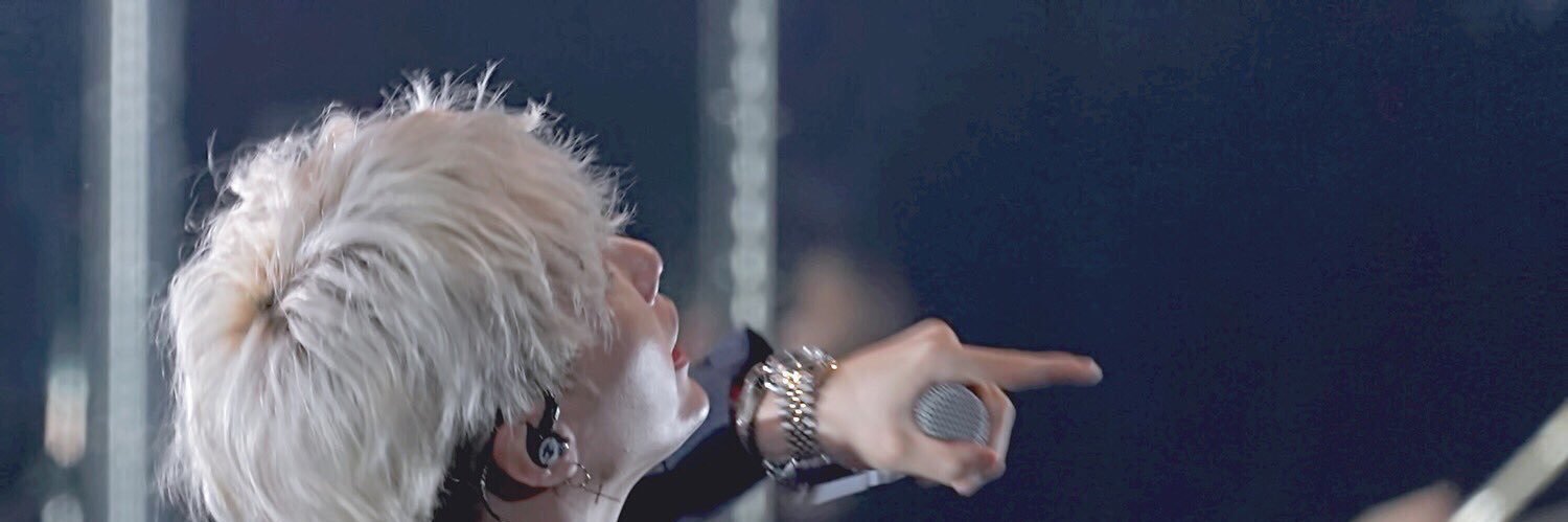 LIO72398260's profile banner image
