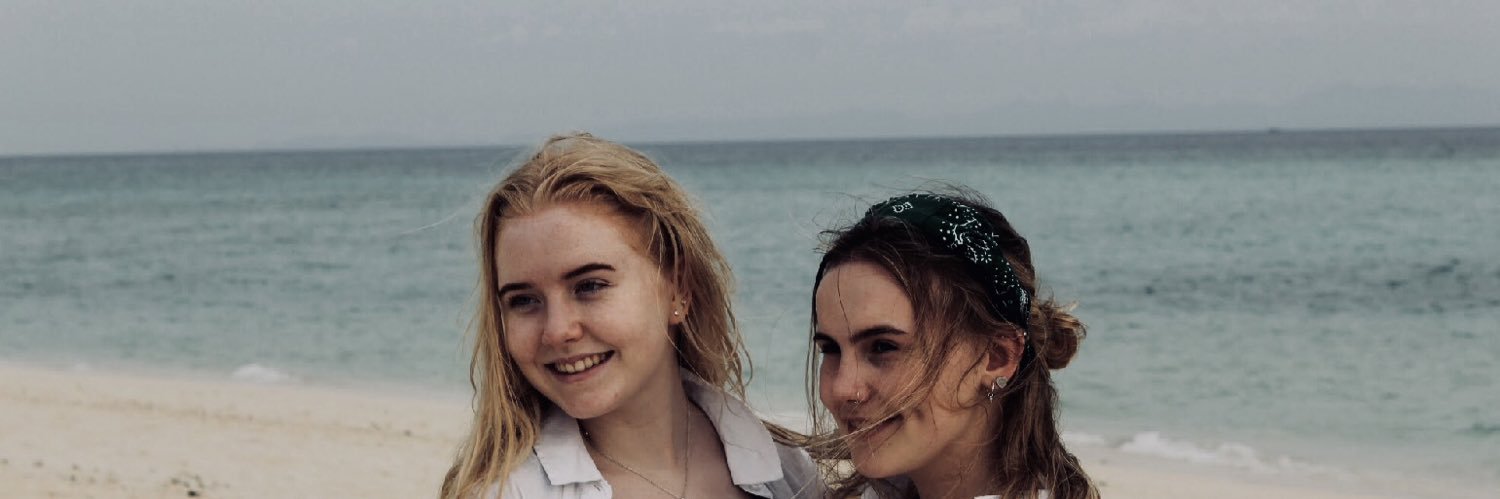ells_mckinnon's profile banner image