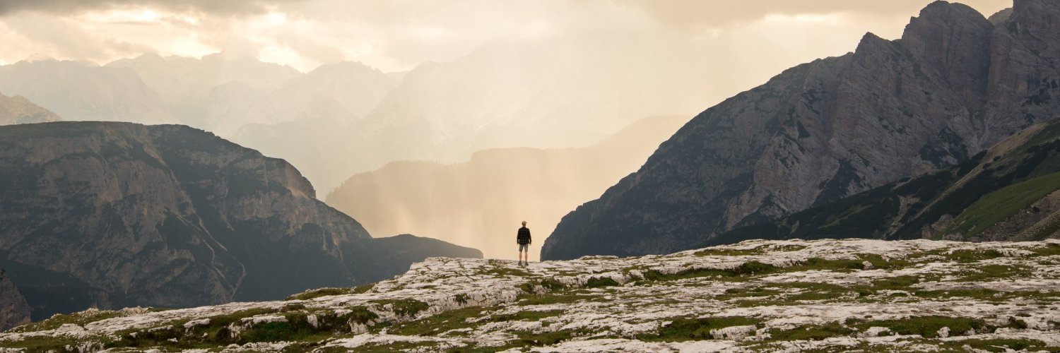 Hamez Rodriguez banner