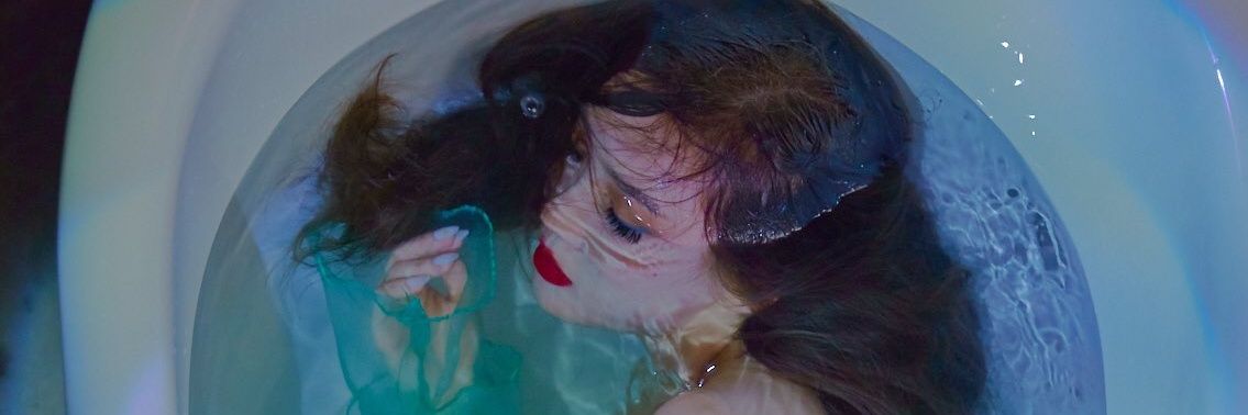 mmiuu_'s profile banner image