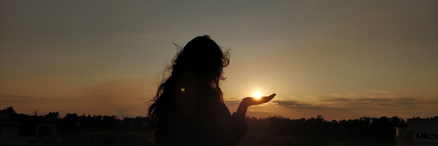 Shweta 🌼 banner
