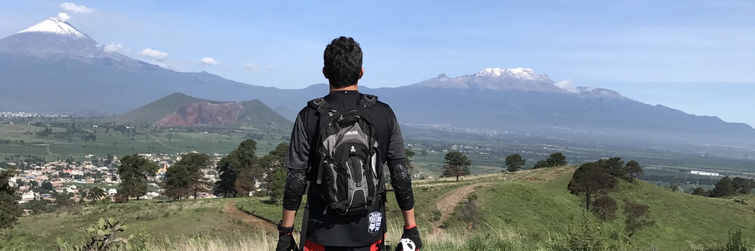 MezaEric's profile banner image
