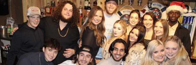 Tatum_Riddle_'s profile banner image