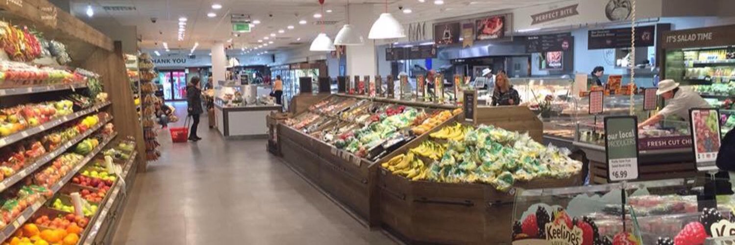 Daly's SuperValu banner