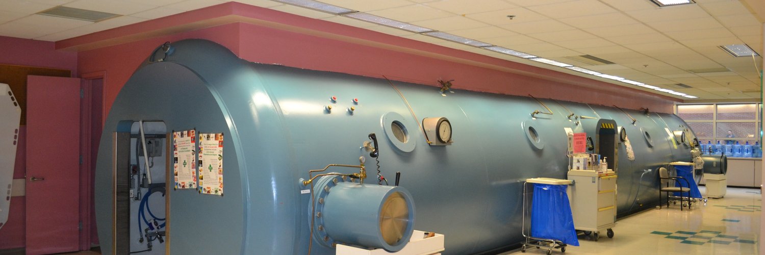 um-stc-hyperbaric-and-dive-medicine-stchbot-twitter