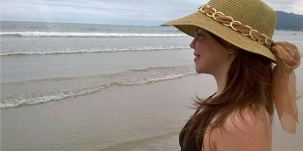 LuanaaMooreira's profile banner image
