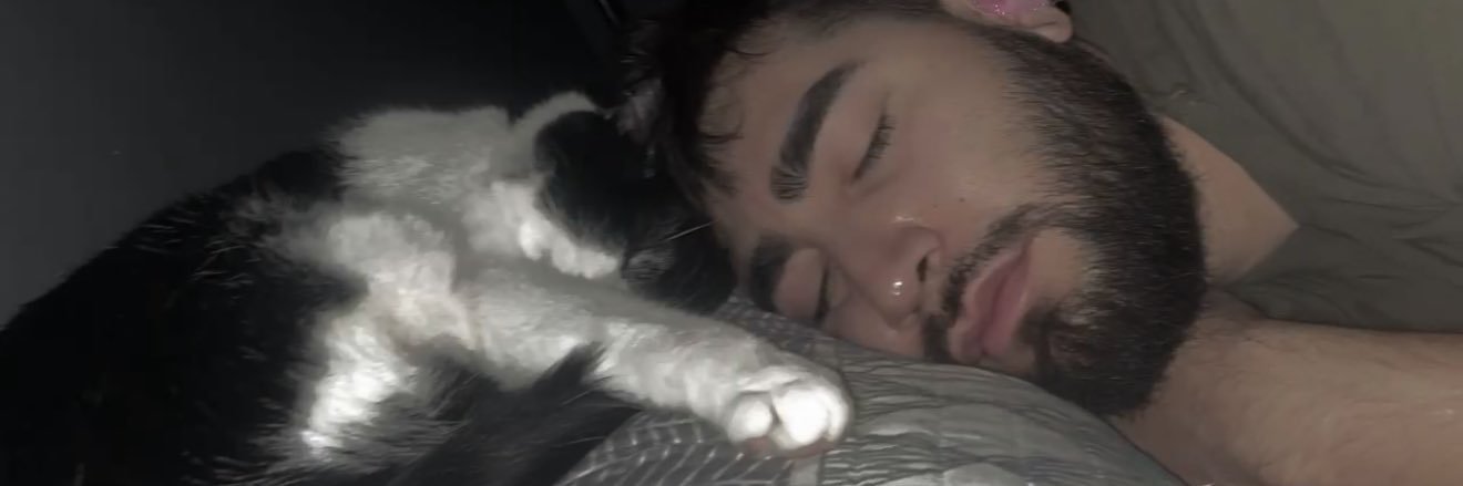nylvzxr's profile banner image