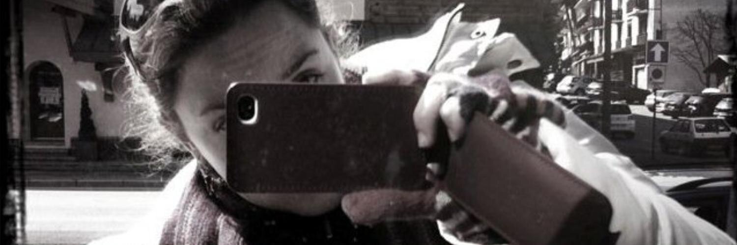 MariaLazarte's profile banner image
