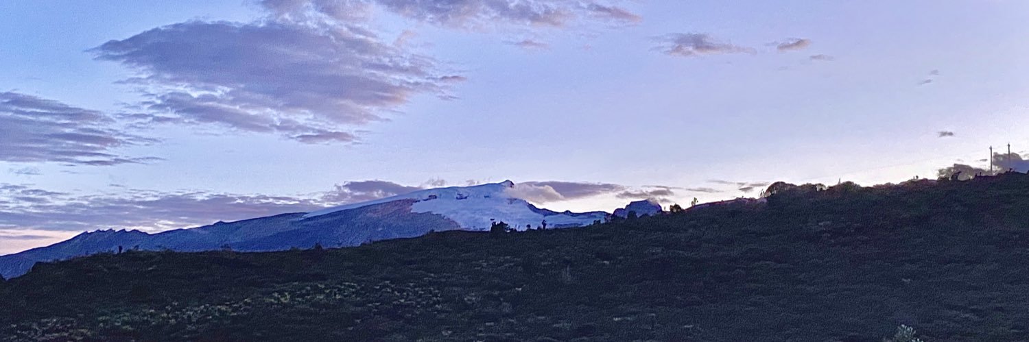 manuenlasnubes's profile banner image