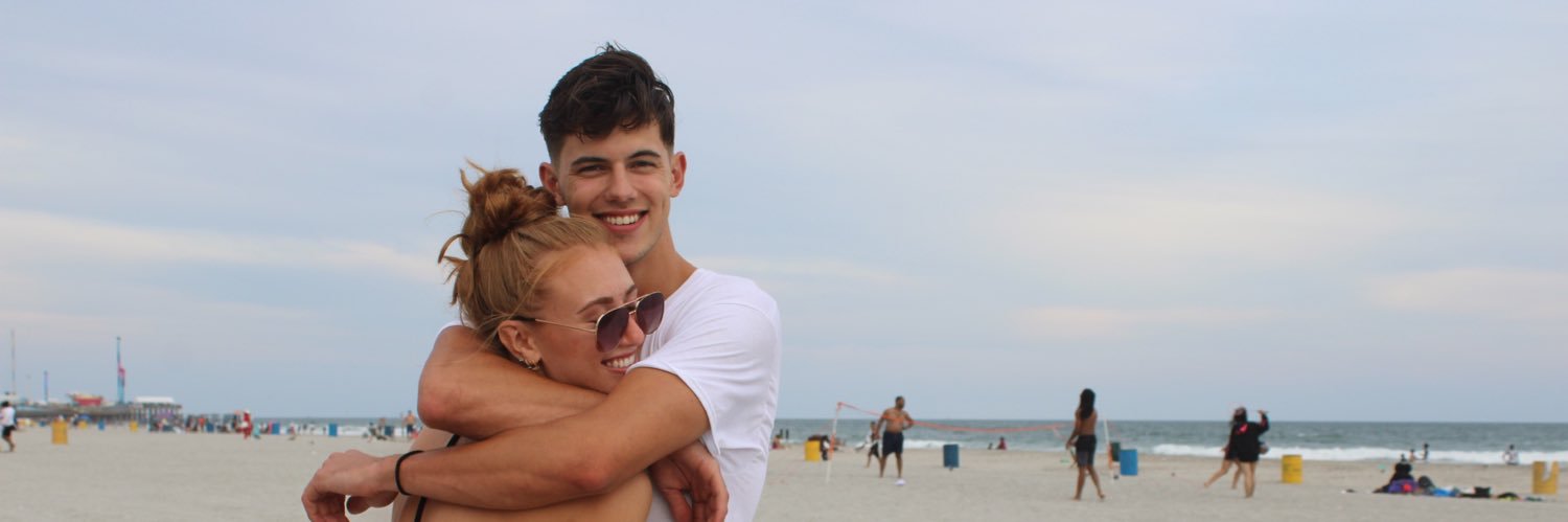 emmaaupp's profile banner image