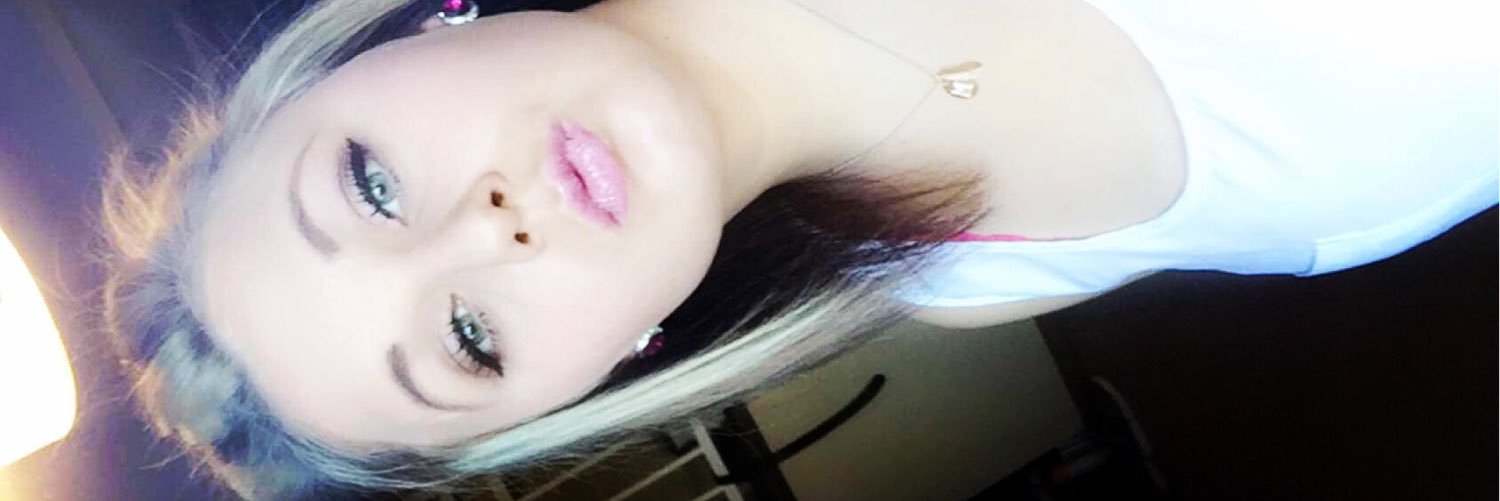 MeenaWise's profile banner image