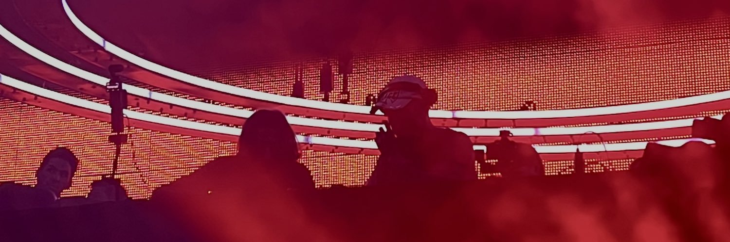 nicolavore_'s profile banner image