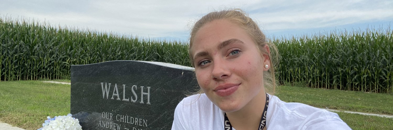 Claudia Pifher banner