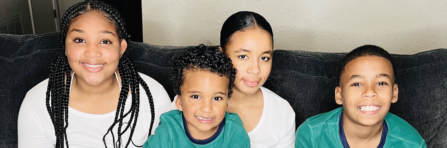 leahsmyjoy's profile banner image