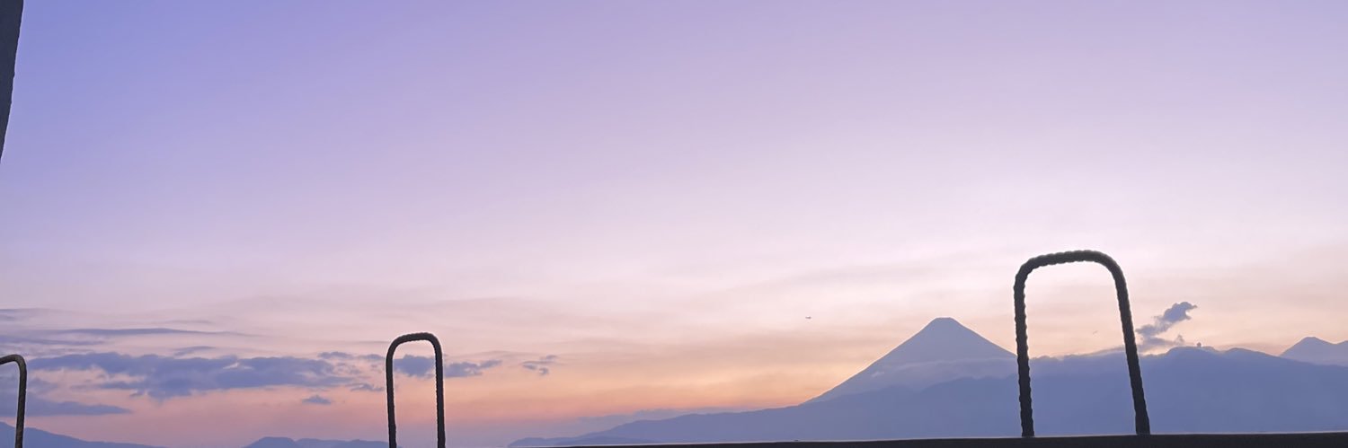 krisstm3's profile banner image