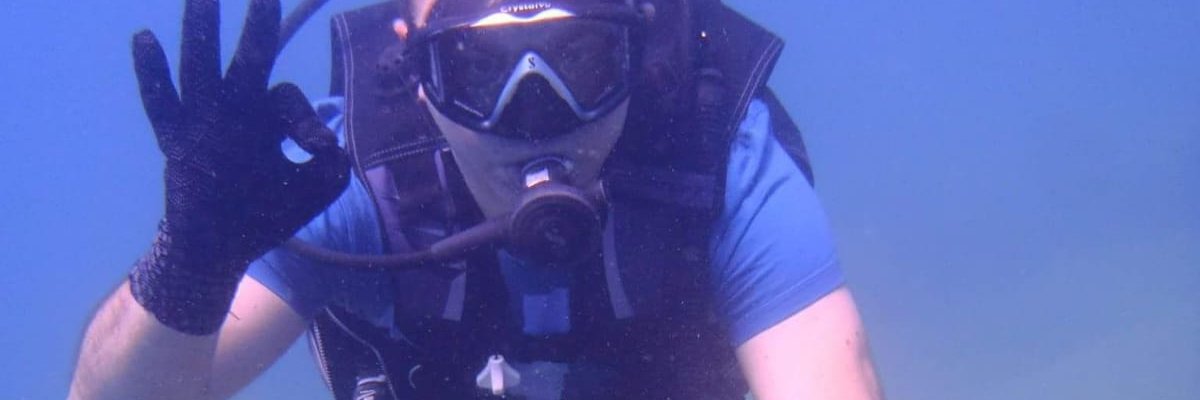 aferinsana's profile banner image