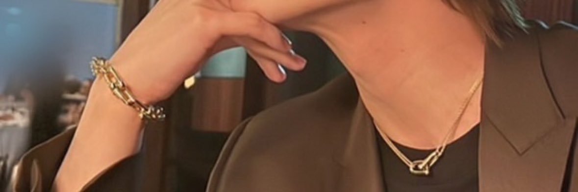 yiyr_yiad's profile banner image