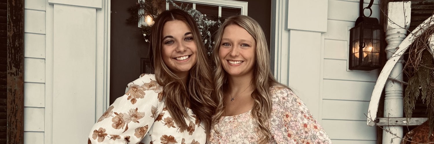 Hannahlyons__'s profile banner image