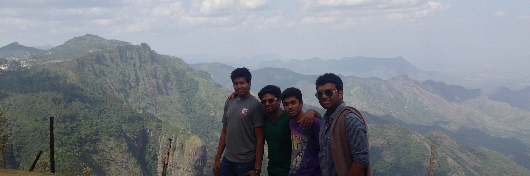 iamkarthii's profile banner image