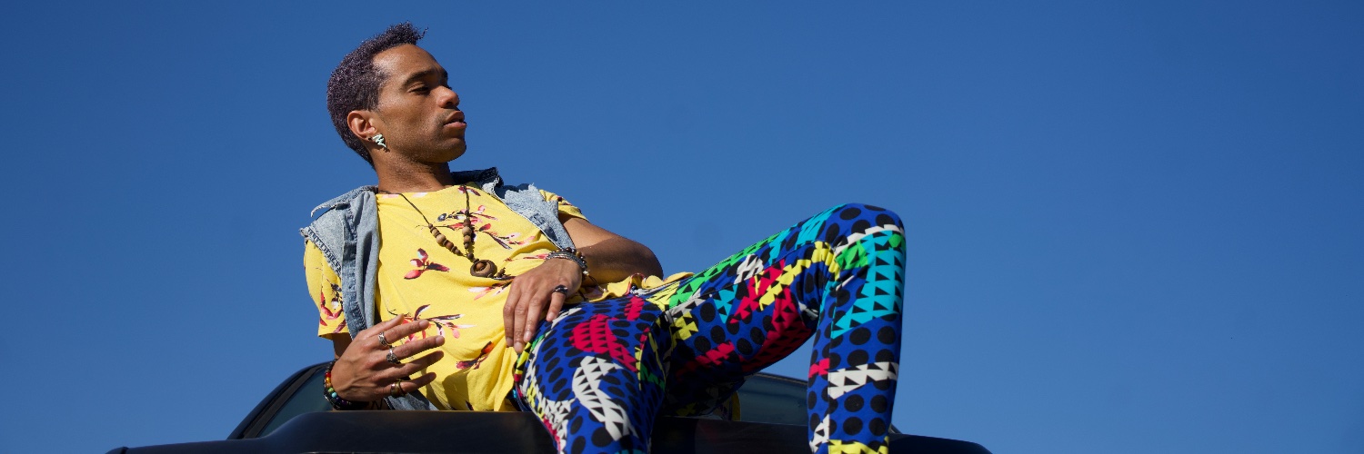 miloraaz's profile banner image