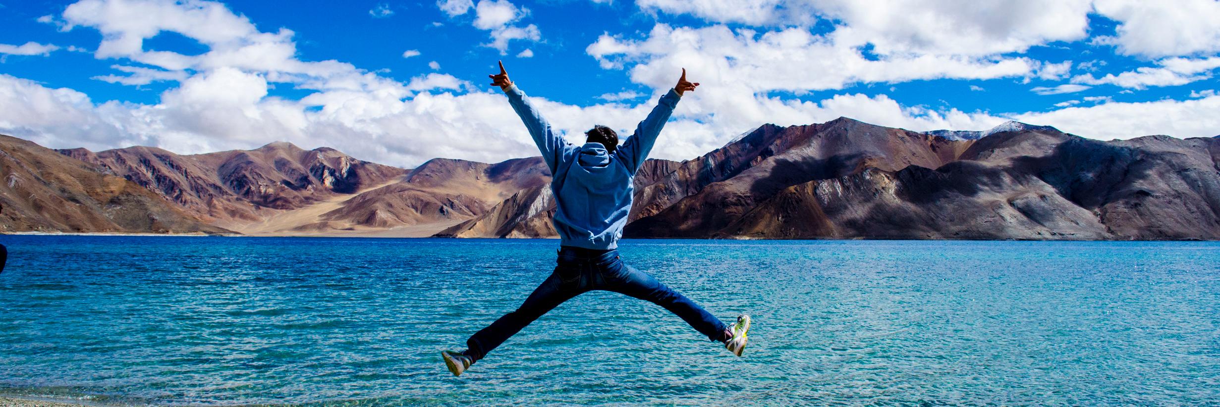 kartik_13's profile banner image