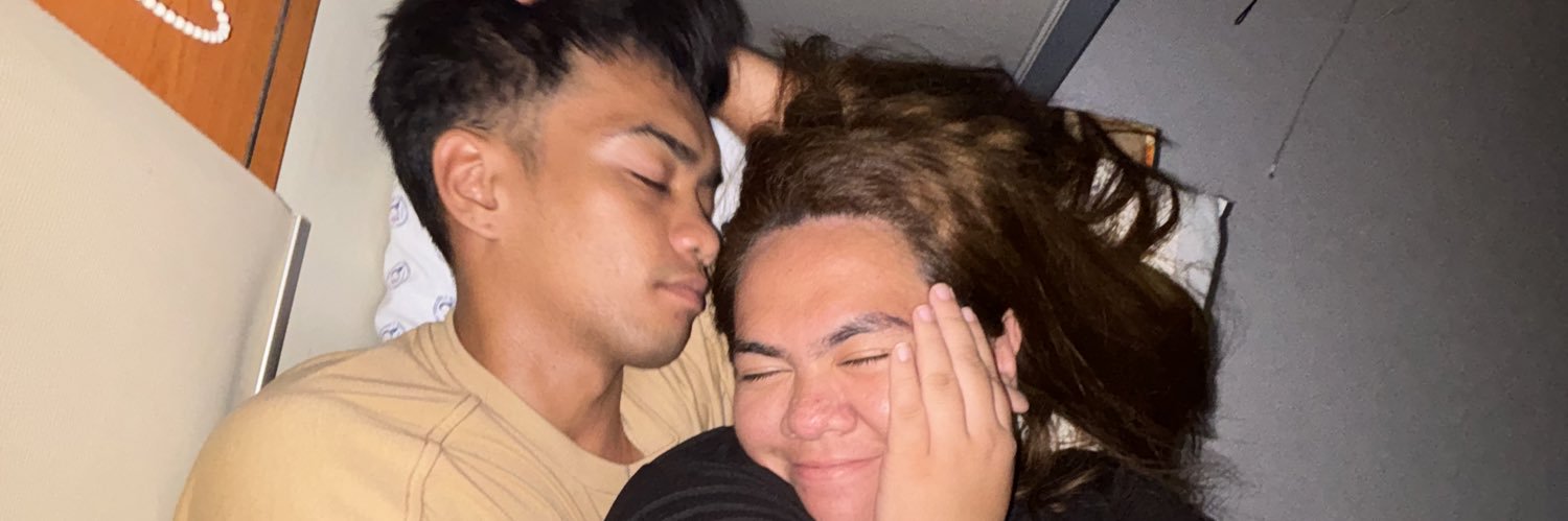 ughshhhhh's profile banner image