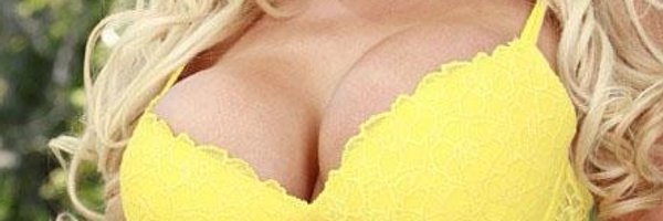 おっぱい Boobs Tetas 胸部 الثدي 가슴 Profile Banner
