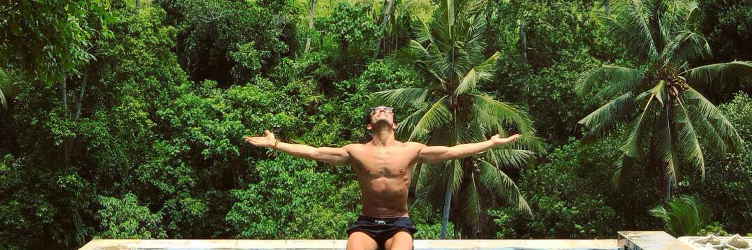 dannymaconline's profile banner image